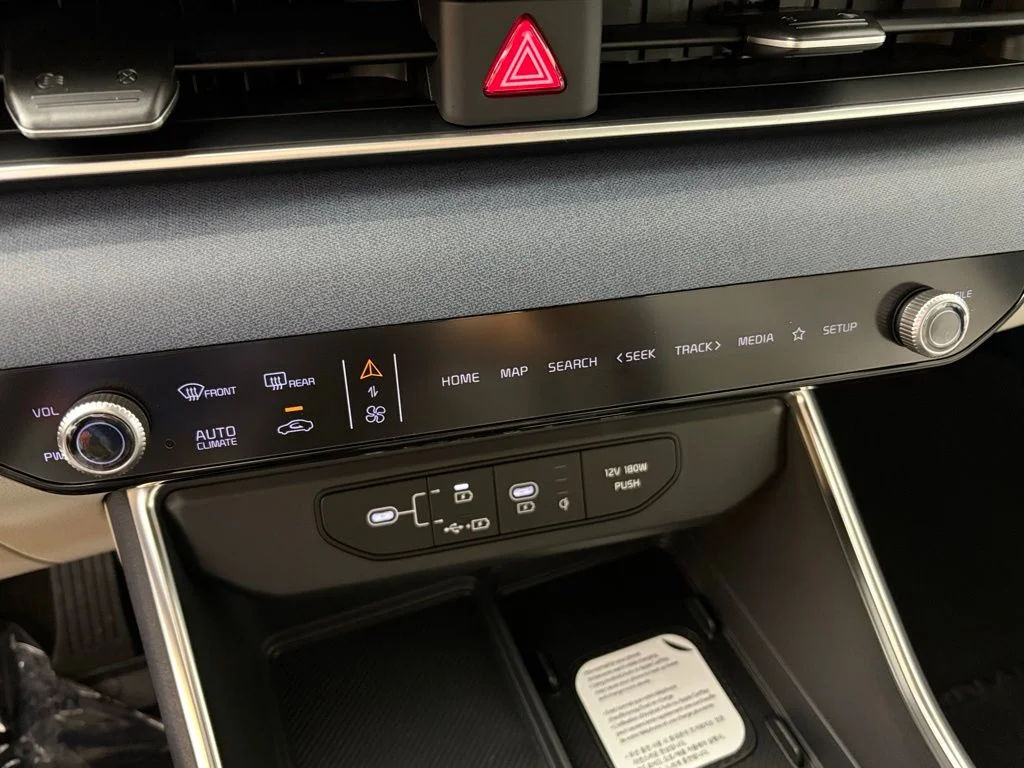 New 2026 Ceramic Silver Kia EX image 26