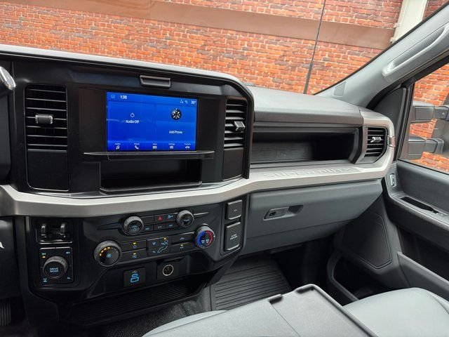 2025 Ford F-250 Super Duty XL - Photo 17
