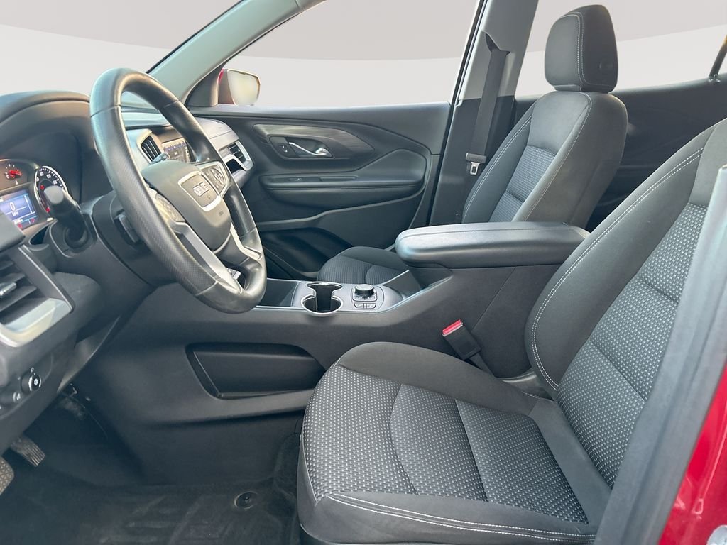 Used 2023 Red GMC SLE image 23