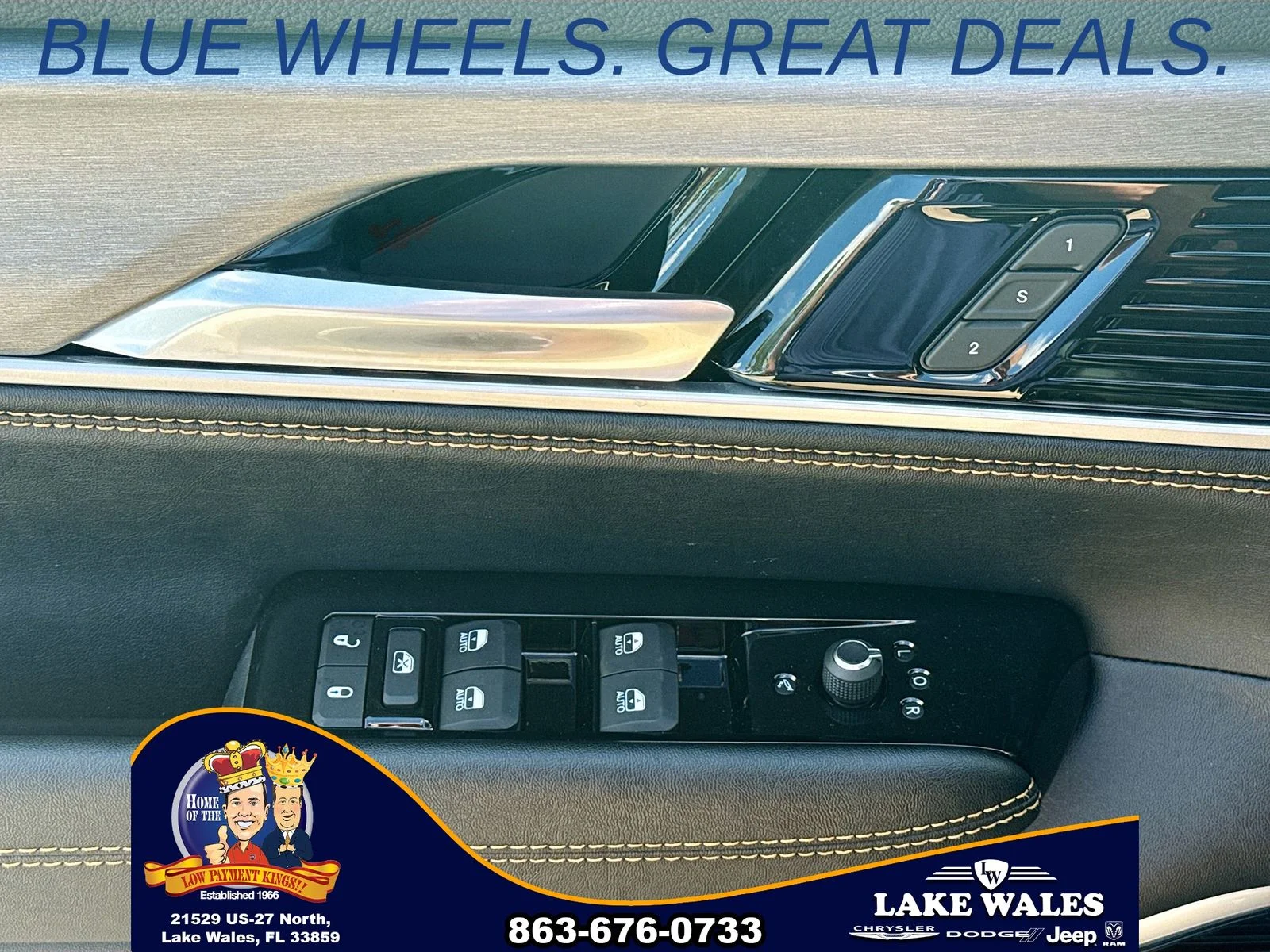 New 2026 Silver-Zynith Exterior Paint Jeep Grand Wagoneer image 17