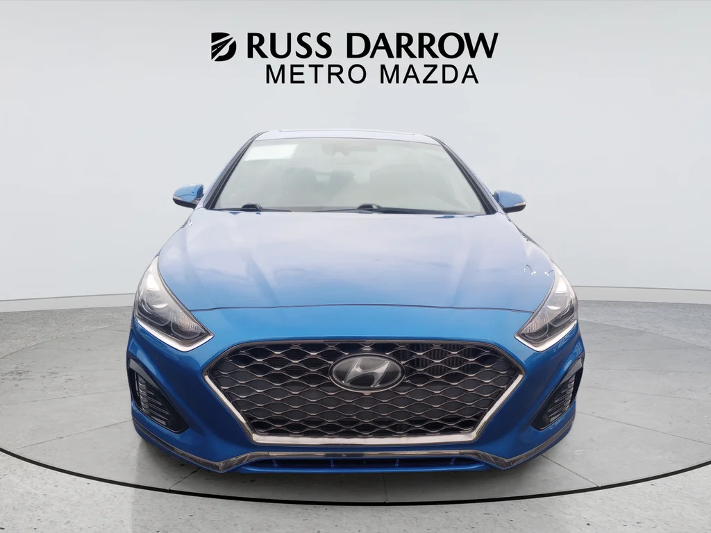 Used 2018 Blue Hyundai Limited image 8
