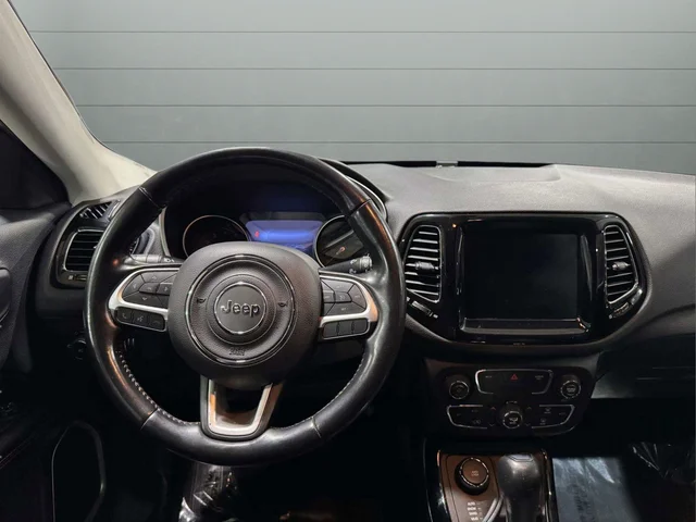 Used 2020 White Jeep Limited image 10