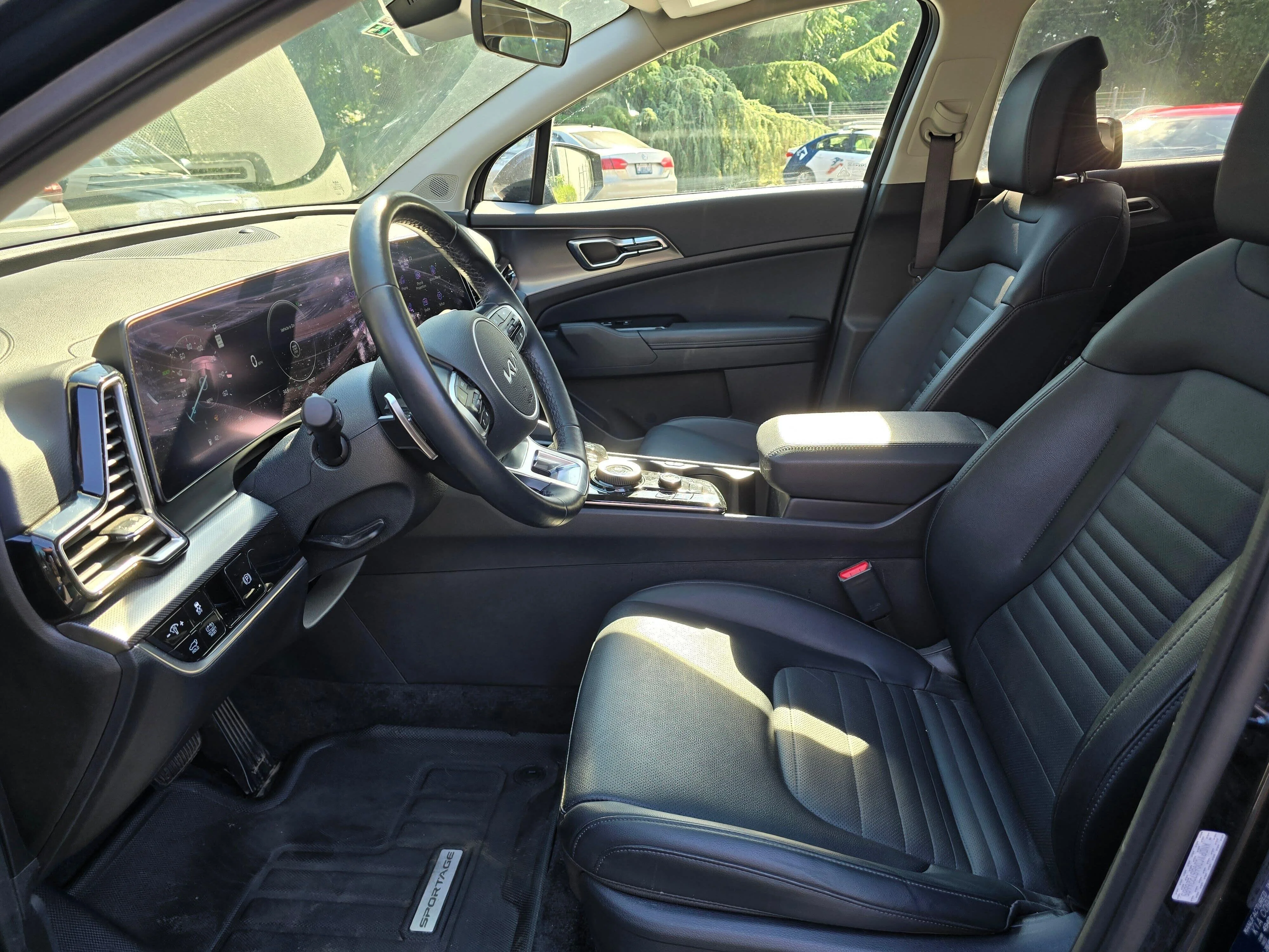 Used 2025 Black Kia SX-Prestige image 8