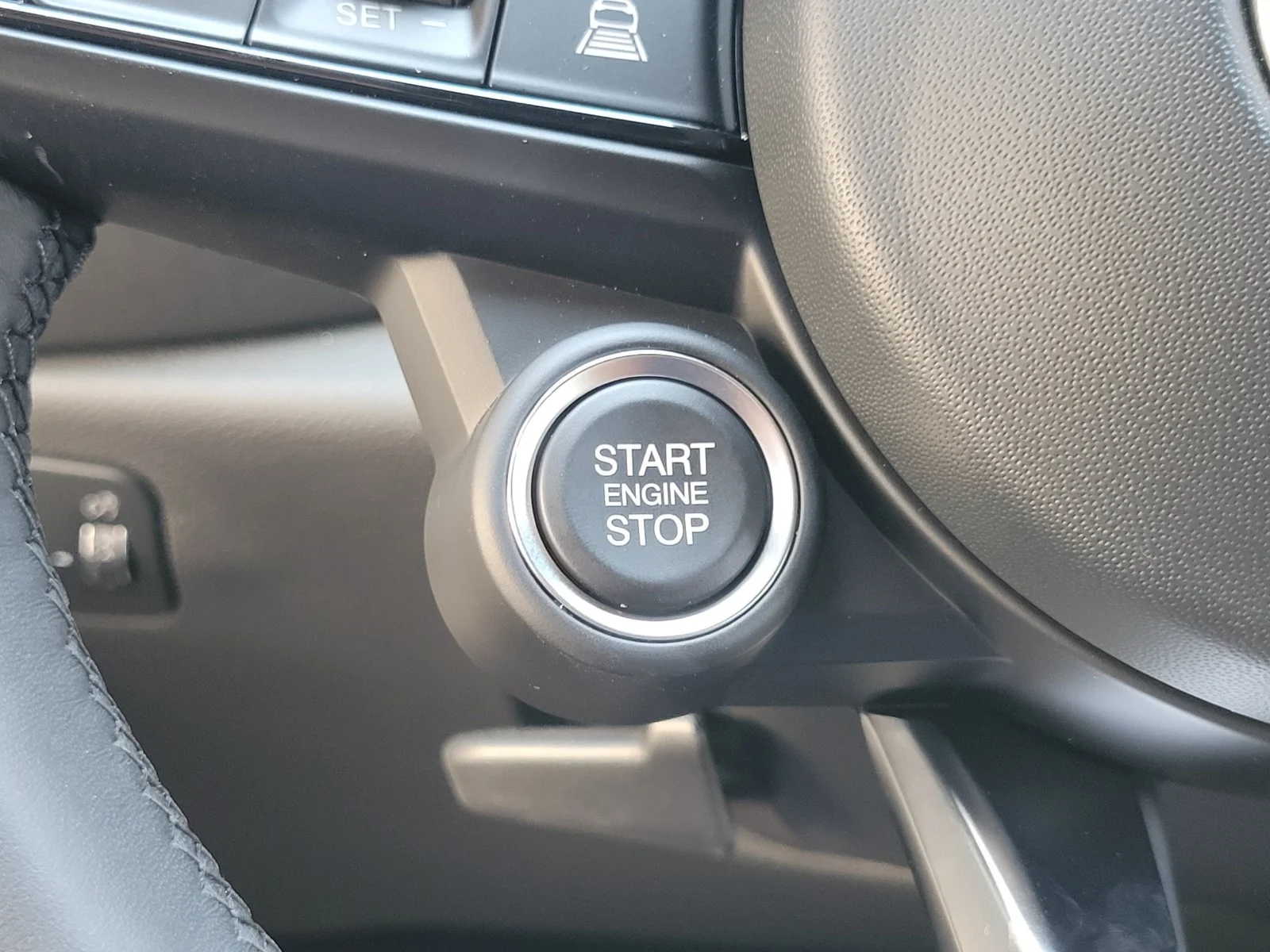 Used 2026 Blue Alfa Romeo Base image 12