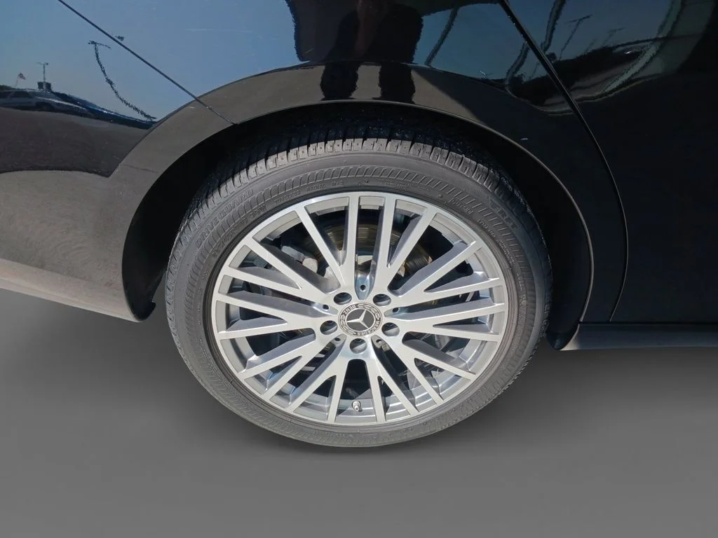 Used 2025 White Mercedes-Benz CLA 250 image 10