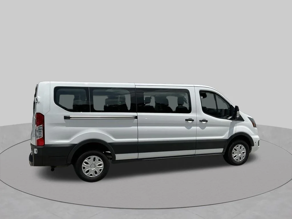Used 2025 White Ford XLT image 16
