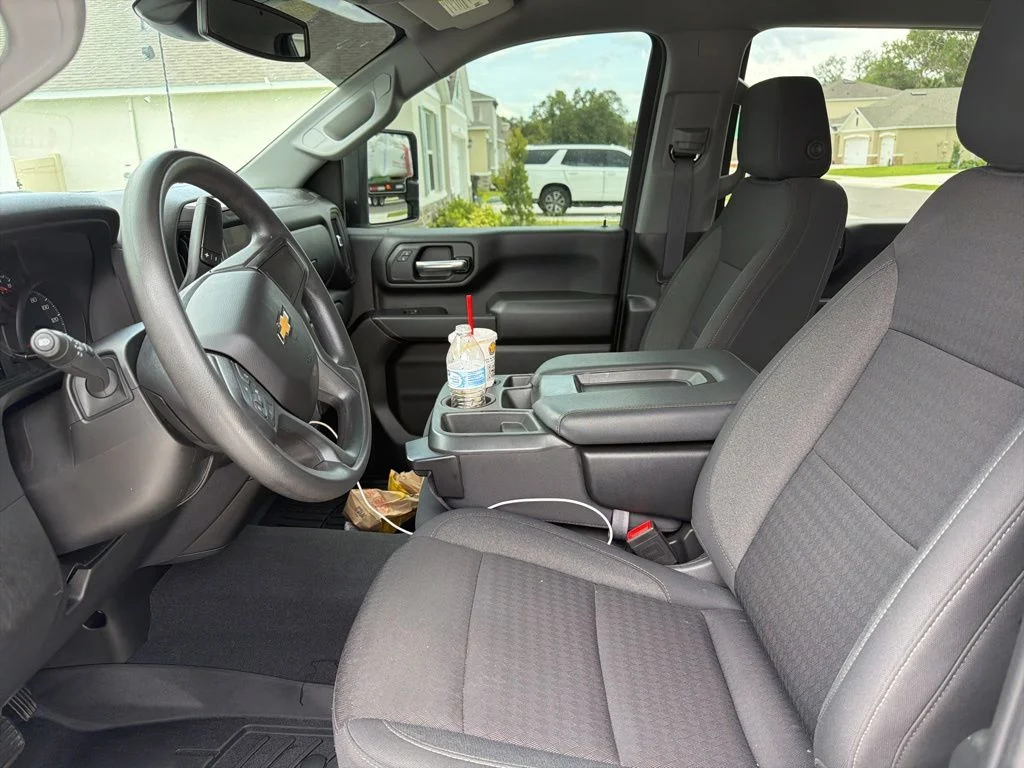 Used 2024 White Chevrolet Custom image 14