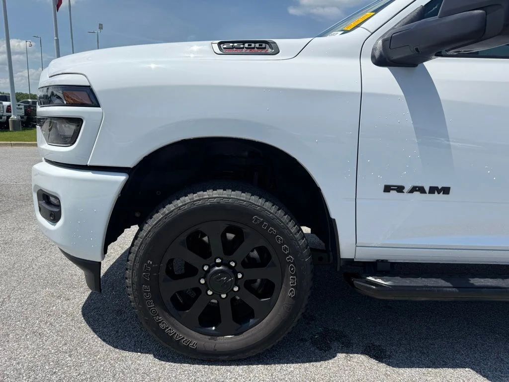 Used 2025 White Ram Big Horn image 41