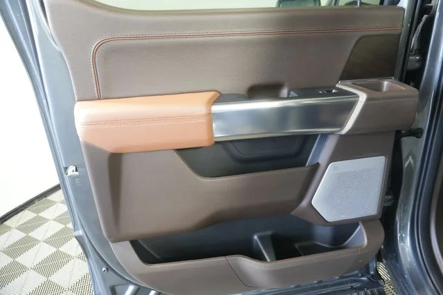 New 2026 Carbonized Gray Metallic Ford King Ranch® image 31