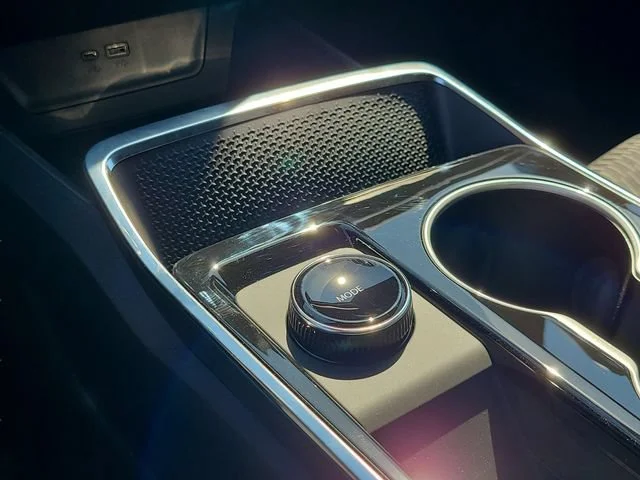 New 2026 Summit White Chevrolet LT image 55