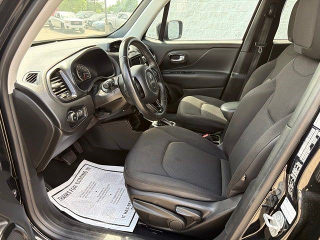Used 2018 Black Jeep Altitude image 13