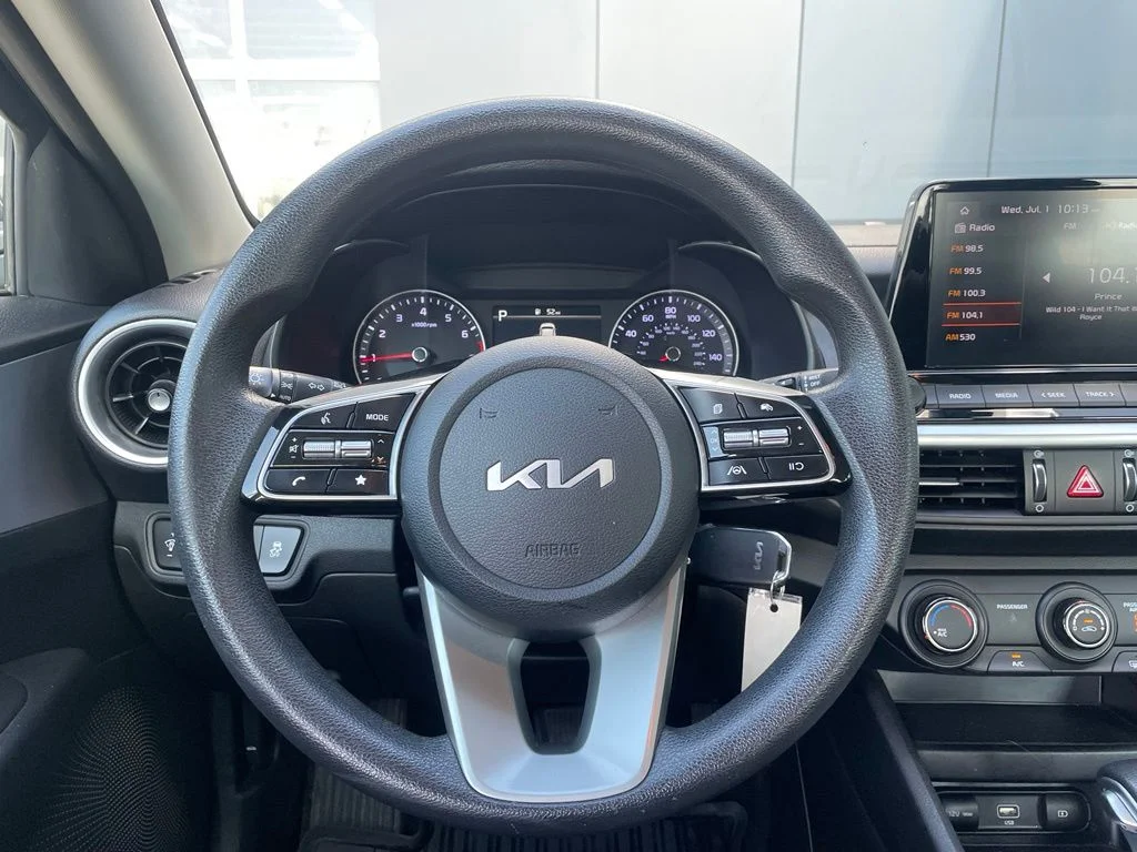 Used 2024 Gray Kia LXS image 13