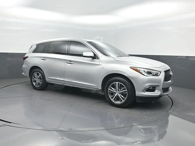 Used 2020 Silver INFINITI PURE image 33