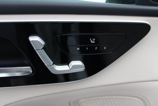 2025 Mercedes-Benz C-Class Sedan C 300 - Photo 46