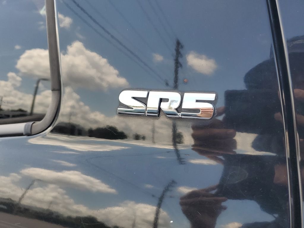 Used 2014 Black Toyota SR5 image 5