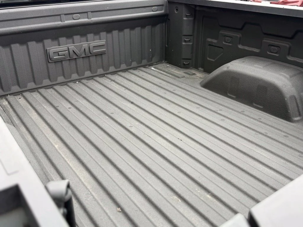 Used 2024 Black GMC Elevation image 9