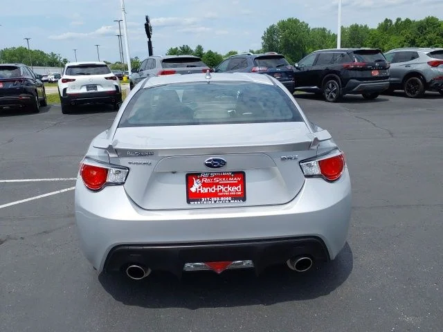 Used 2013 Silver Subaru Limited image 4