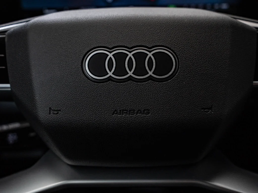 New 2026 Ultra Blue Metallic Audi 2.0T Premium Plus image 32