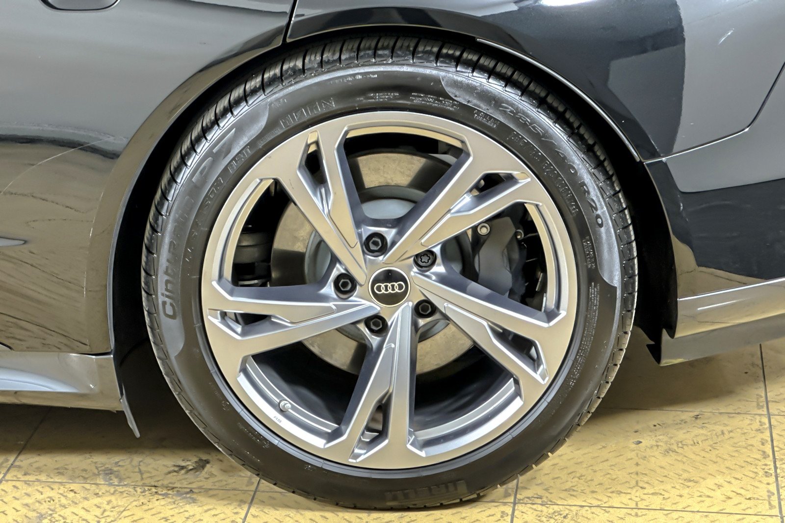 Used 2024 Mythos Black Metallic Audi Premium Plus quattro image 25