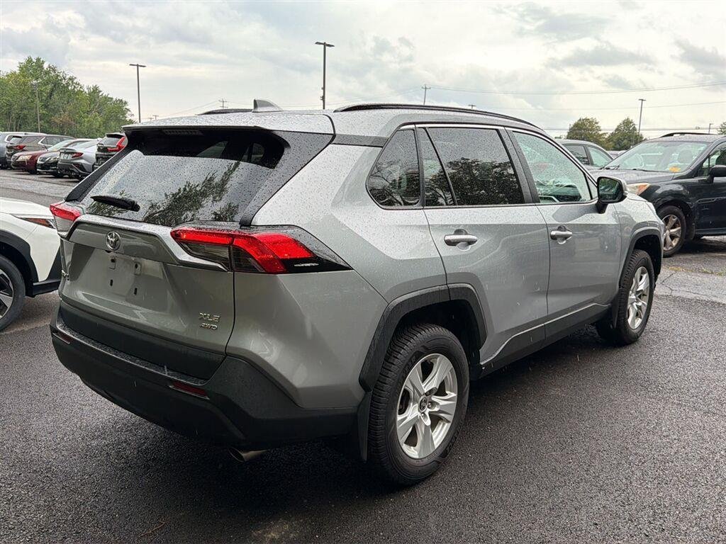 Used 2021 Silver Sky Metallic Toyota XLE image 8