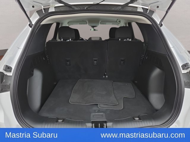 Used 2021 White Ford SE image 31