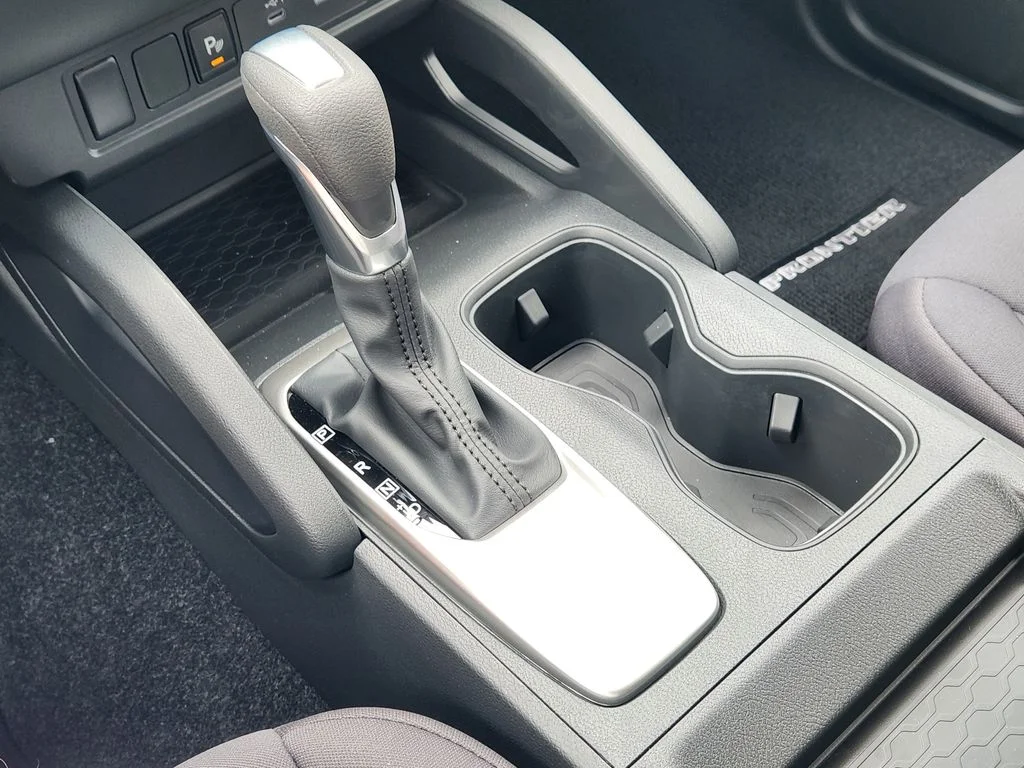New 2026 Glacier White Nissan Crew Cab S image 16