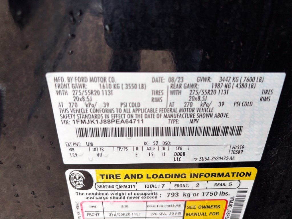 Used 2023 Black Ford XLT image 10