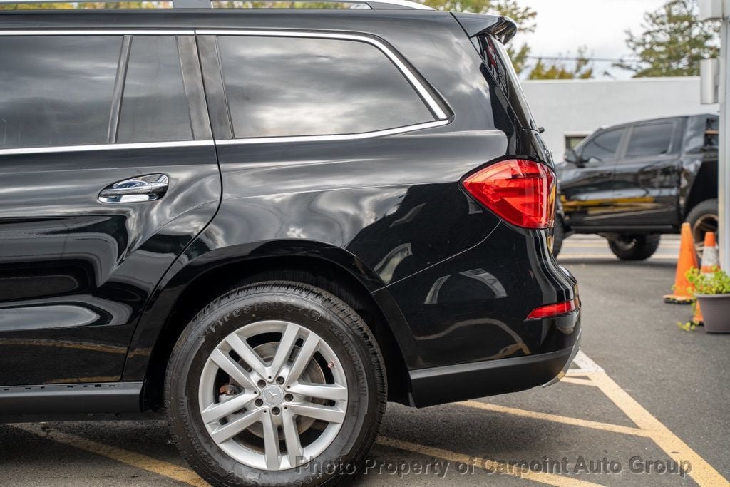 2014 Mercedes Benz GL photo 3