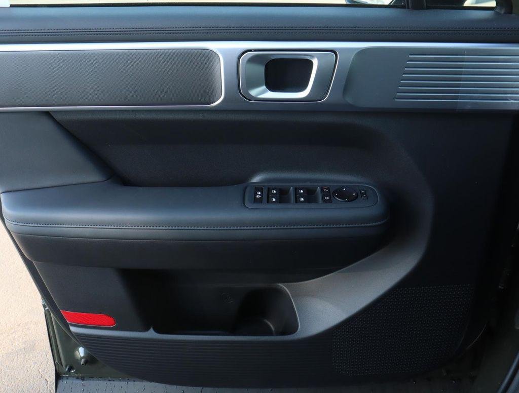 New 2026 Gray Hyundai SEL FWD image 16
