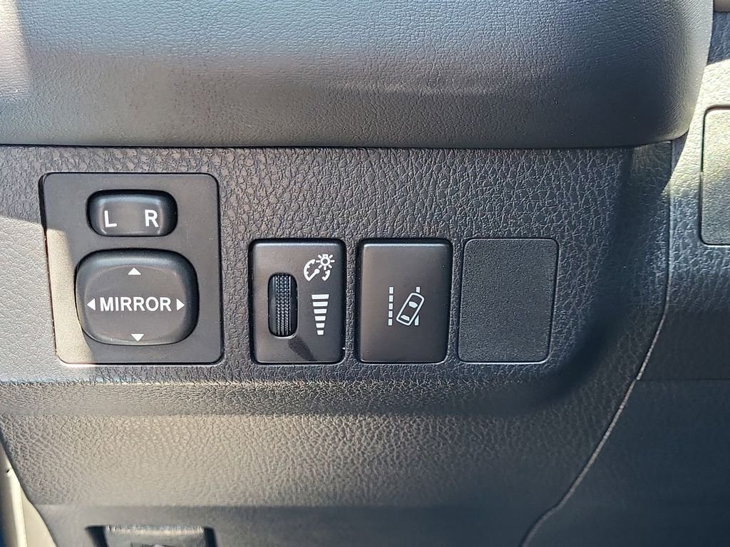 Used 2018 Blue Toyota Limited image 34