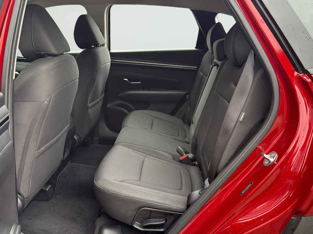 Used 2024 Red Hyundai SE image 21