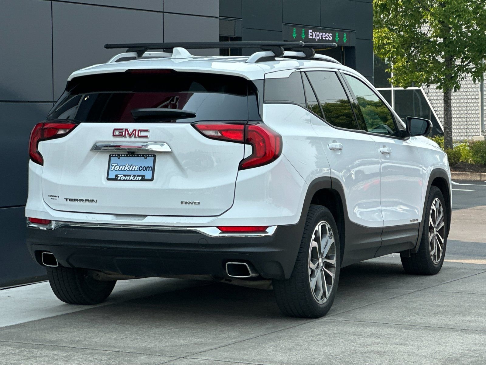Used 2019 Summit White GMC SLT image 2