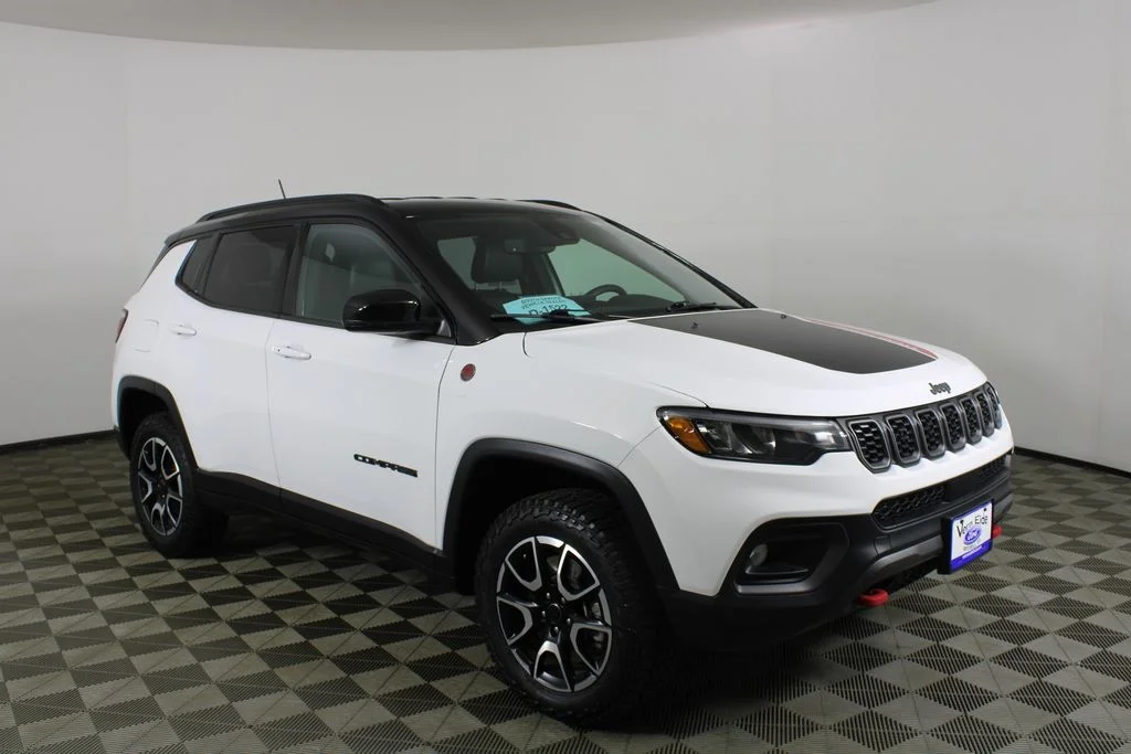 2025 Jeep Compass Trailhawk 4X4's photo