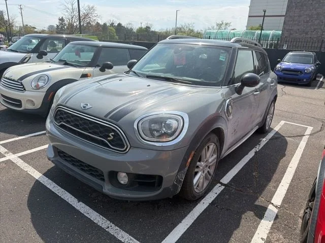 2018 MINI Countryman Cooper S E ALL4's photo