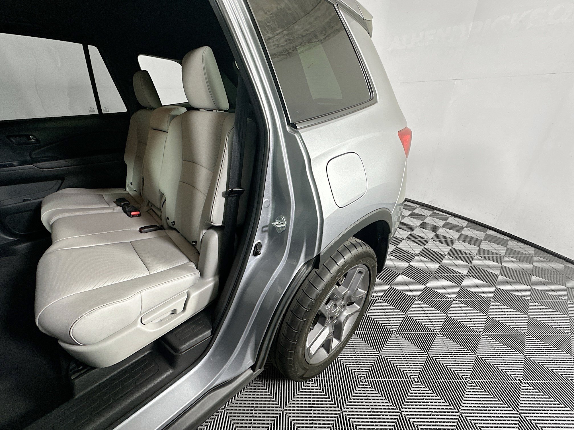 2022 Honda Passport EX-L - Photo 26