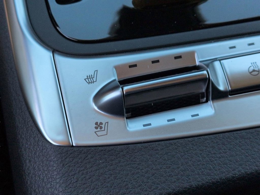 New 2026 Aurora Black Pearl Kia SX Prestige image 24