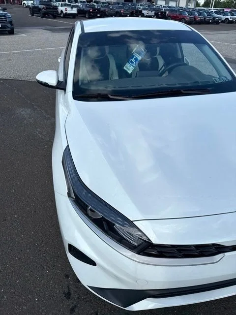 Used 2024 White Kia LXS image 7