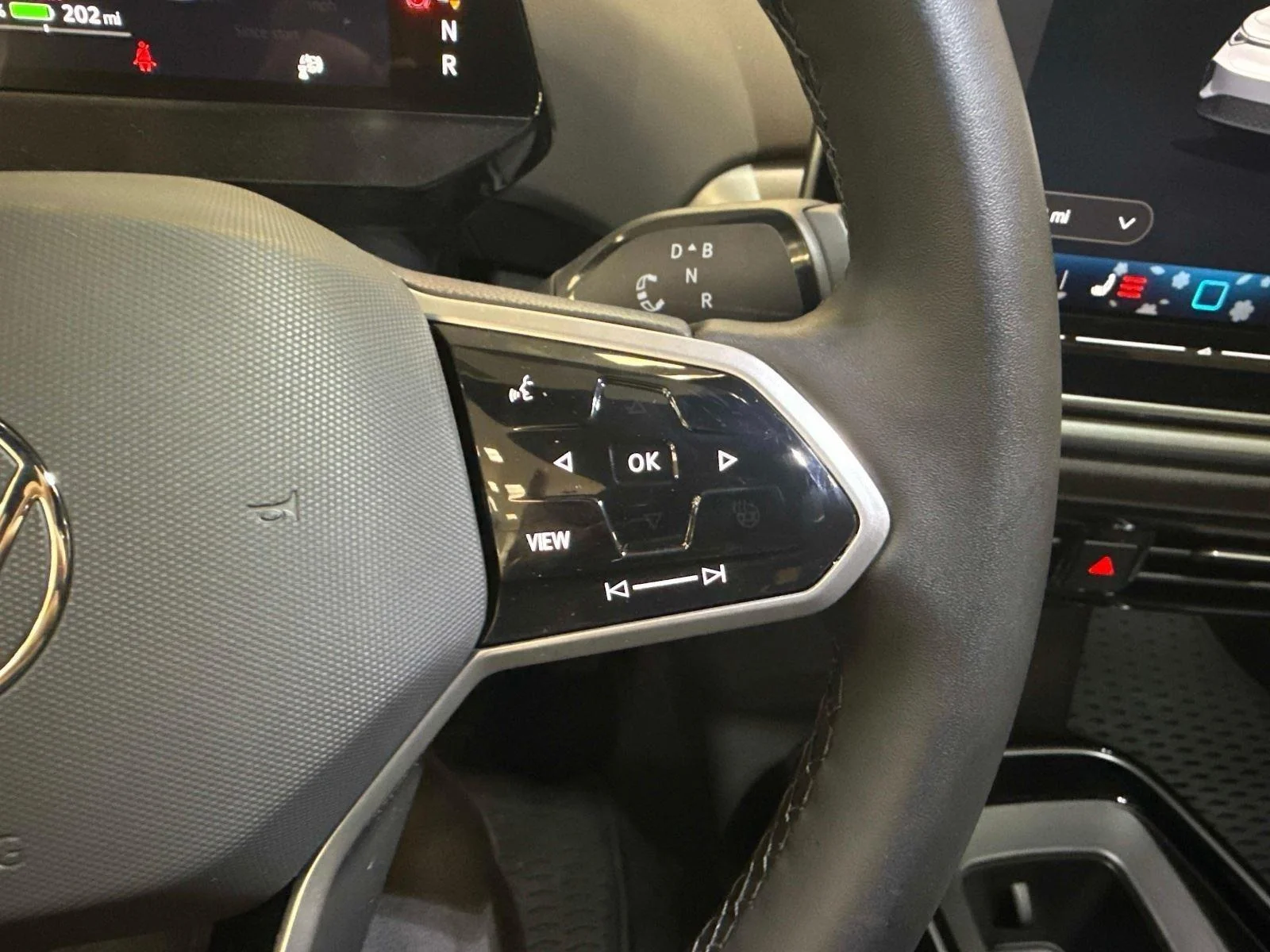 New 2026 opal white pearl Volkswagen Pro image 27
