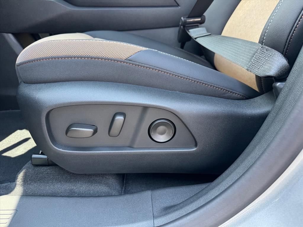 2026 Chevrolet Equinox ACTIV - Photo 12