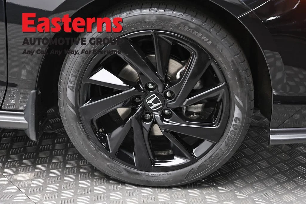 Used 2025 Black Honda SE image 30