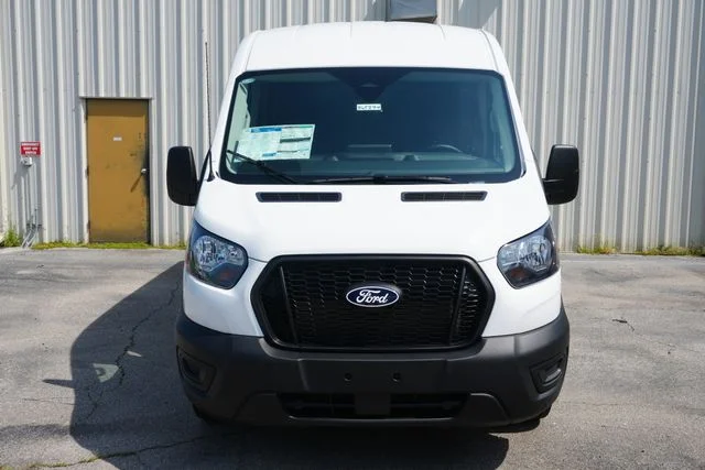 New 2026 Oxford White Ford Cargo Van image 7
