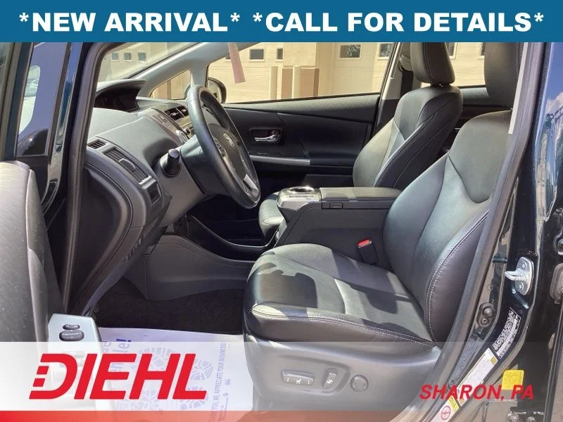 Used 2017  Toyota Four image 19