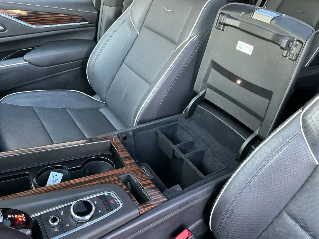Certified Used 2023 Silver Cadillac Premium Luxury image 33