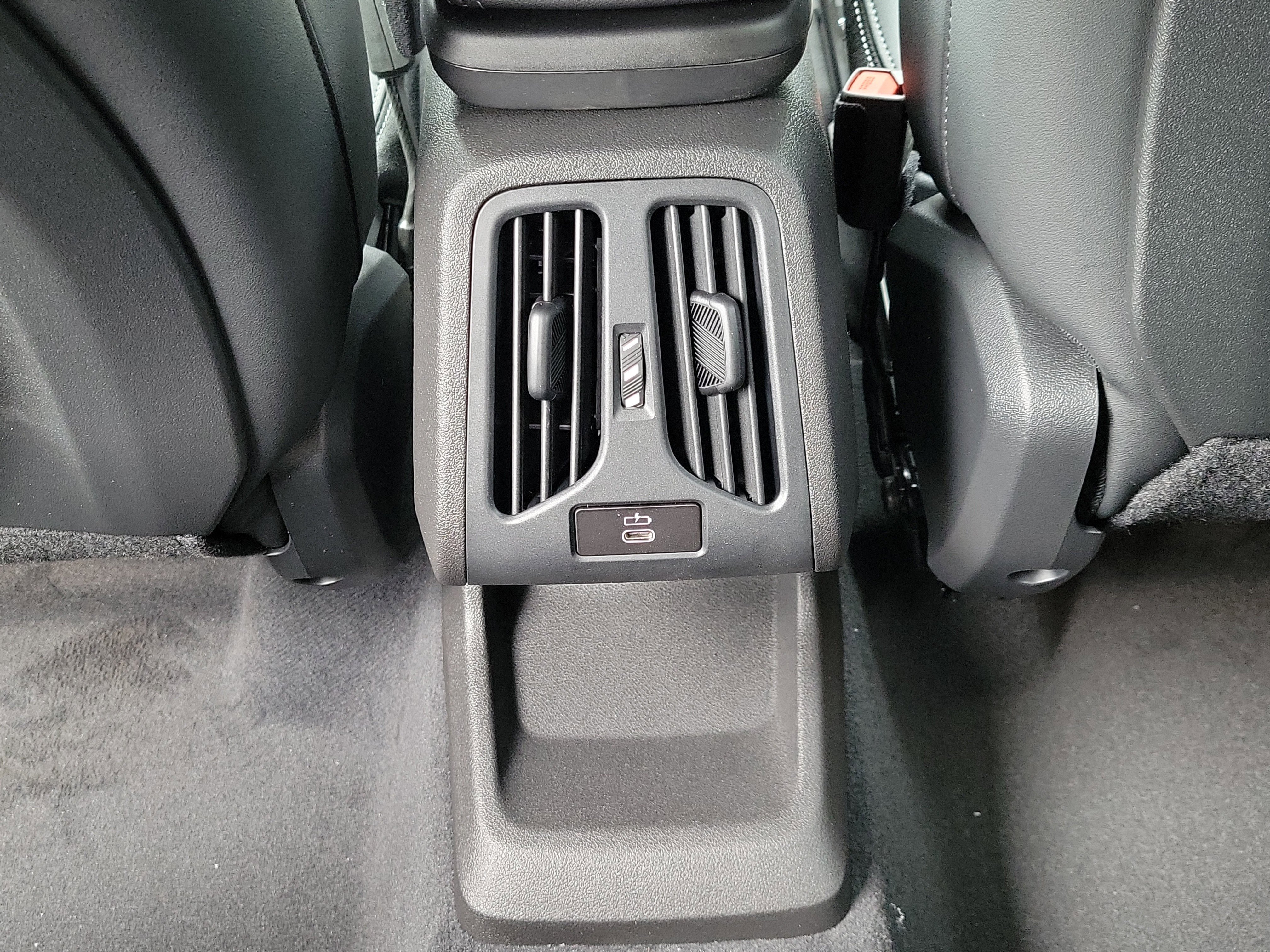 New 2026 Storm Bay Metallic BMW xDrive28i image 10
