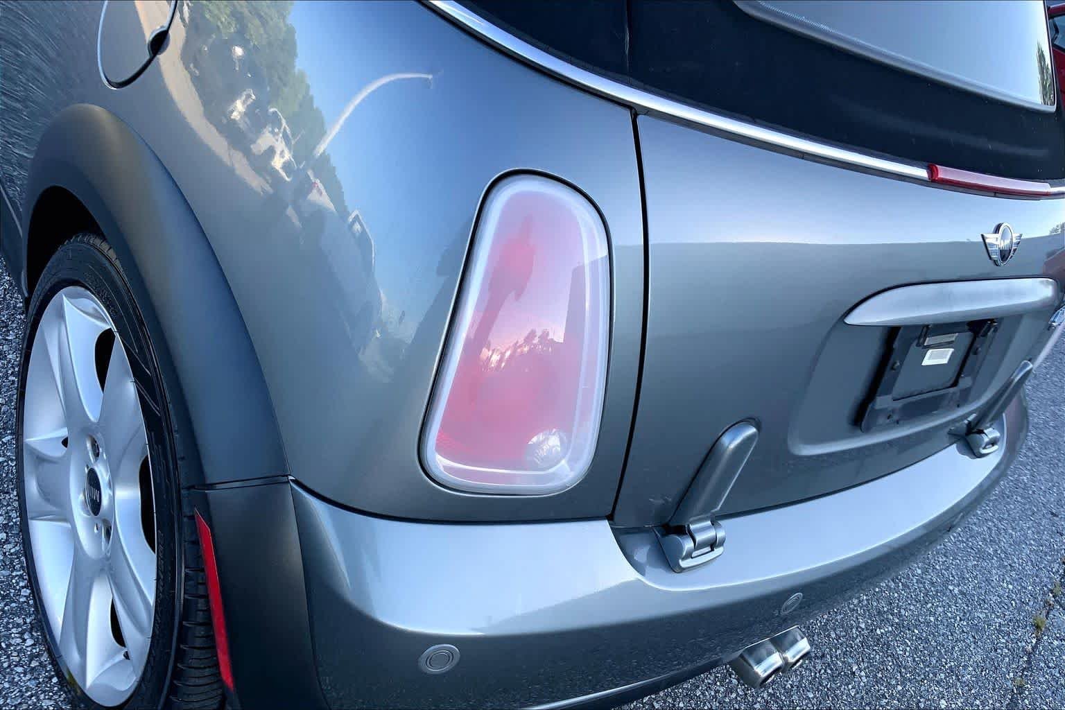Used 2005 Dark Silver Metallic MINI S image 24