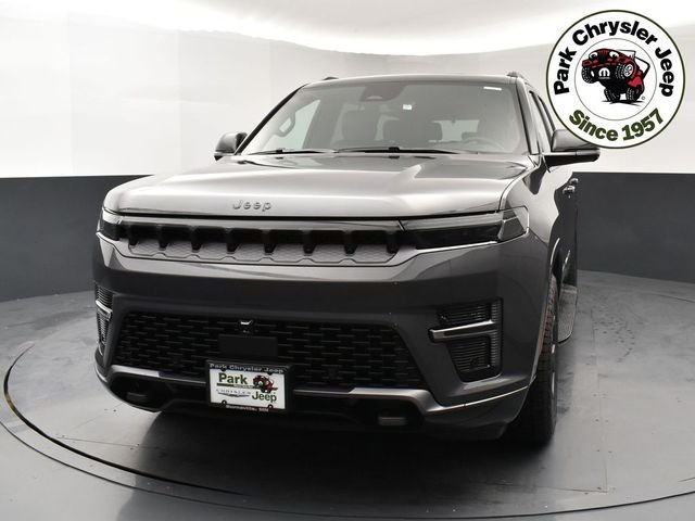 New 2026 Baltic-Gray Metallic Clear-Coat Exterior Paint Jeep Upland image 2