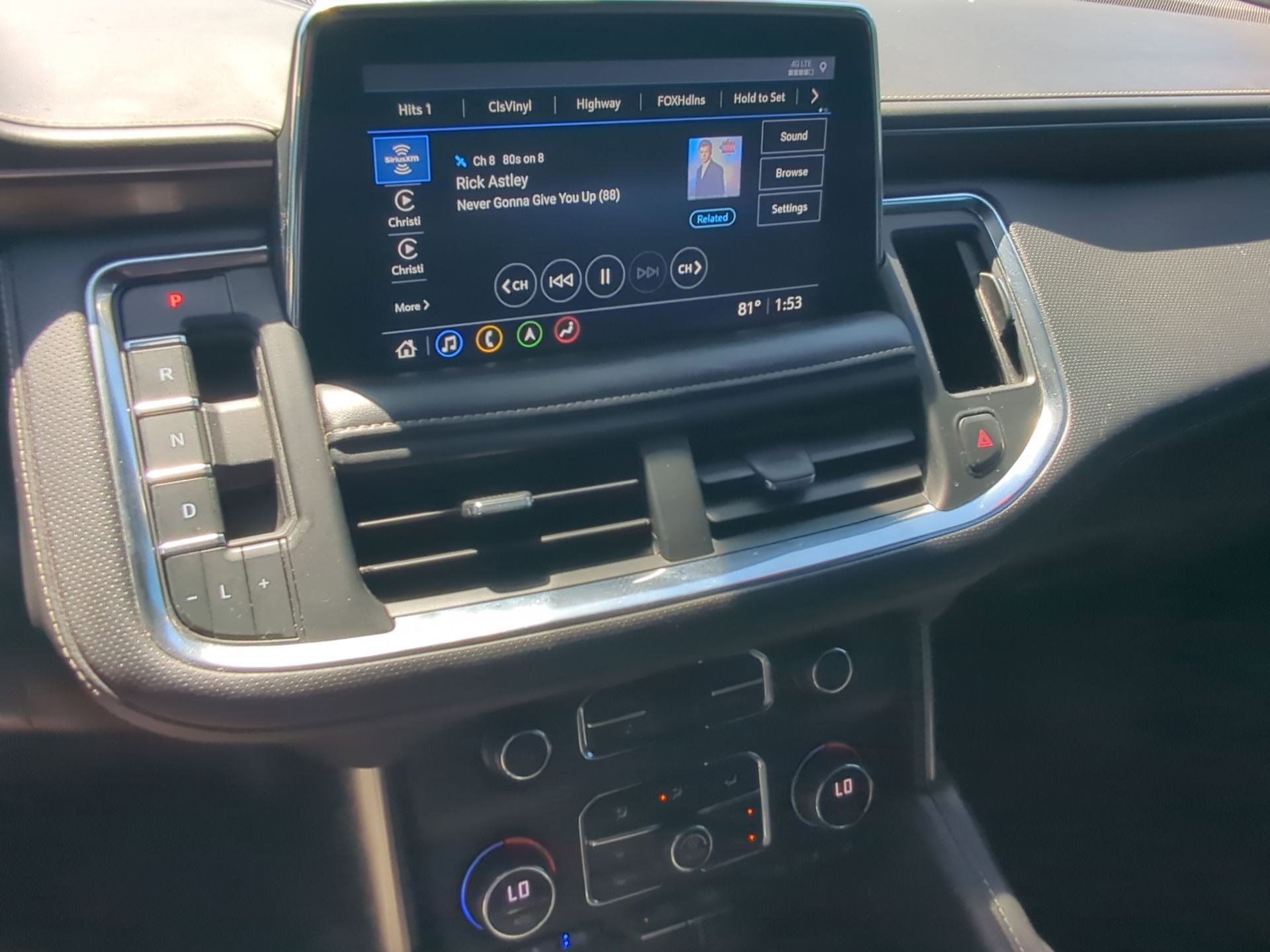 Used 2021 BLACK Chevrolet Premier image 19