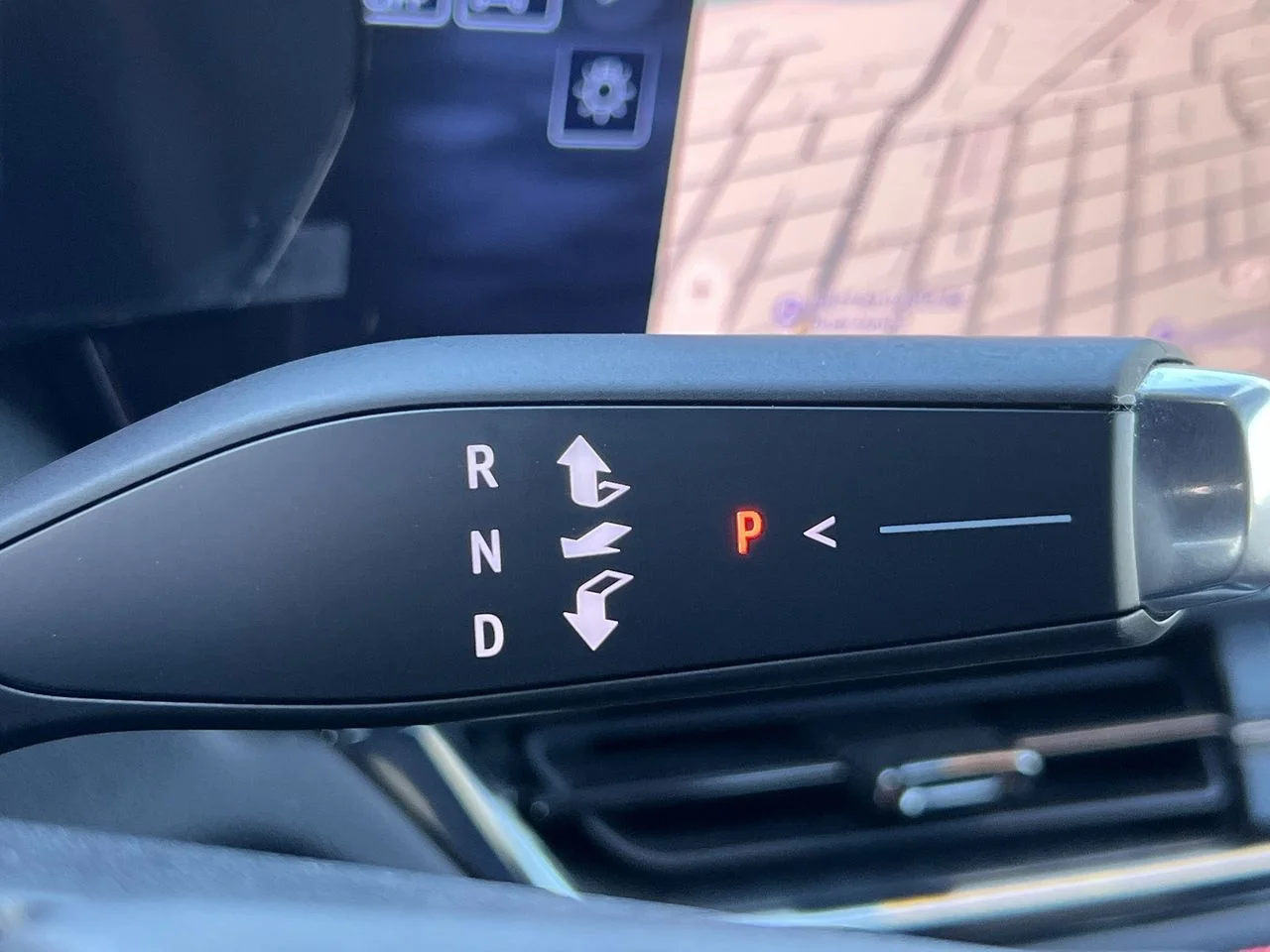 2024 Chevrolet Equinox EV Launch Edition - Photo 20