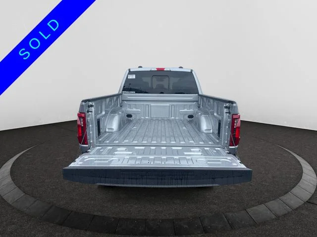 New 2026 Silver Ford XLT image 5