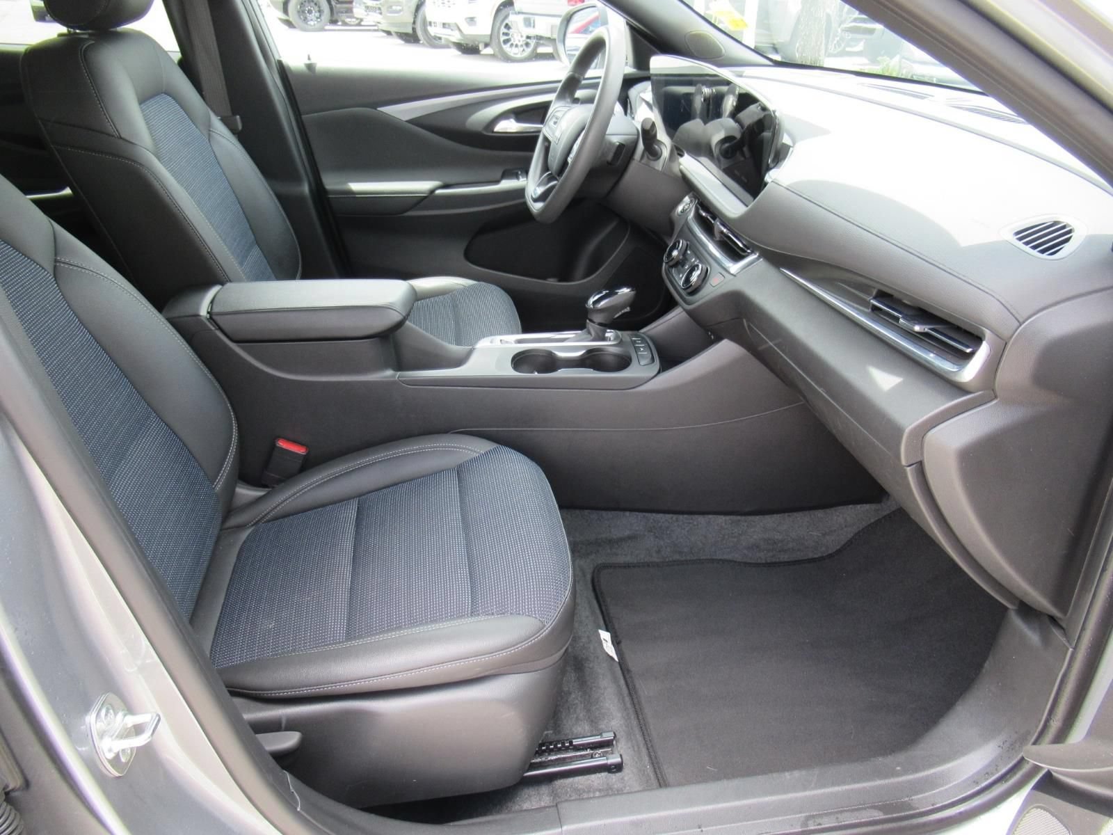Used 2026 Moonstone Gray Metallic Buick Preferred image 10